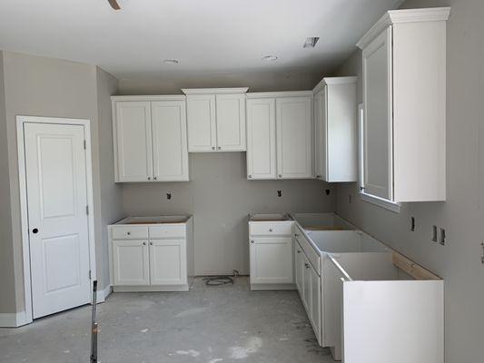 DRW Renovations & Custom Woodworking