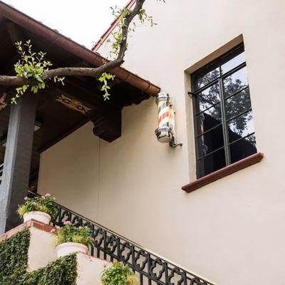 Village Barbers at Highland Park Village