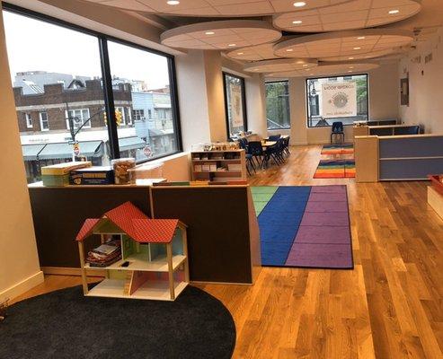 Eladia's Kids Greenpoint! Featuring brand new light filled airy classrooms.