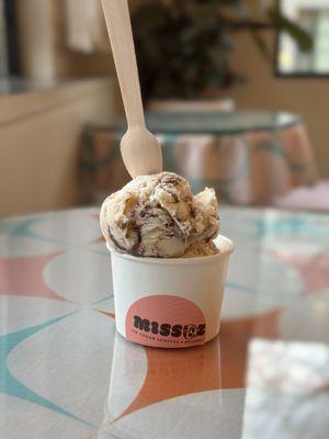 Miss Oz Ice Cream & Dessert