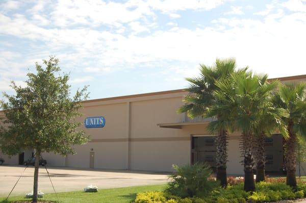 UNITS Moving & Portable Storage