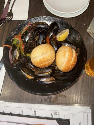 Sauteed Fresh Mussels