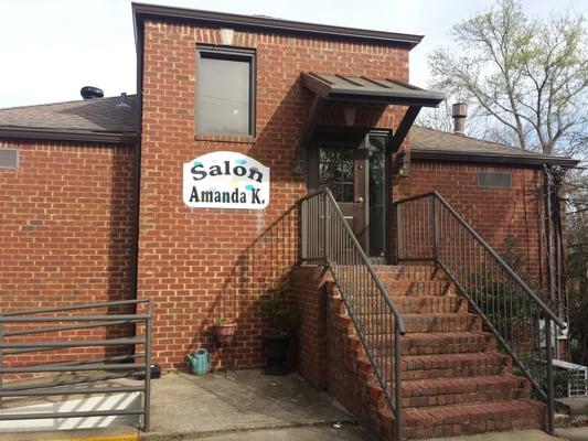 Salon Amanda K