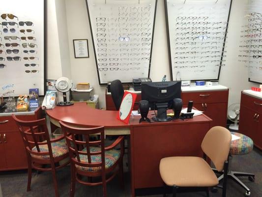 1:1 personal service; the type of experience you didn't have at your last visit to a chain store