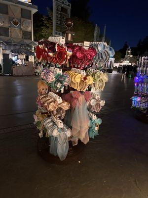 Le Petit Chalet Gifts