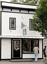 Limner Gallery