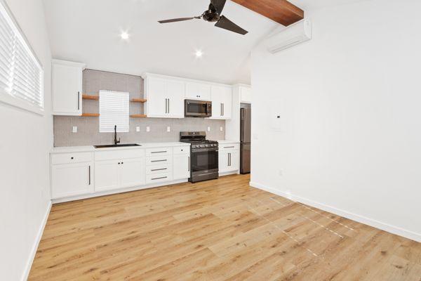 Barragan Construction & Restoration