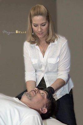 An effective gentle therapy that treats all types of Acute and Chronic Pain and improves mobility throughout the body.