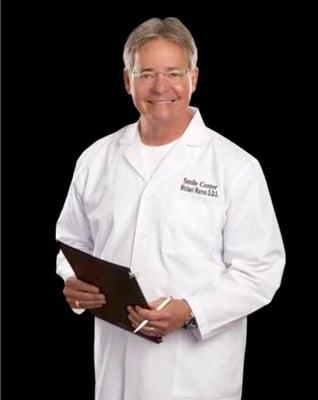 Dr. Michael G. Warren, D. D. S.