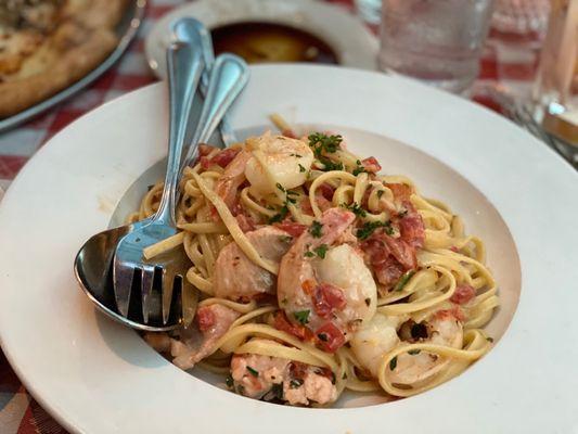 Linguini with Salmon and Shrimp