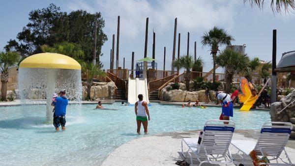 Atlantis Pool and Spa