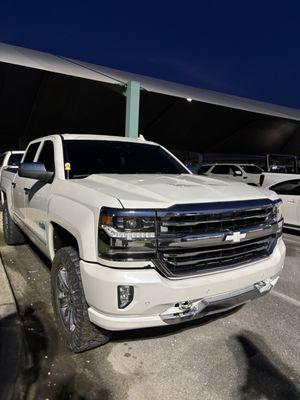Tinted whole vehicle in the ceramic tint.
