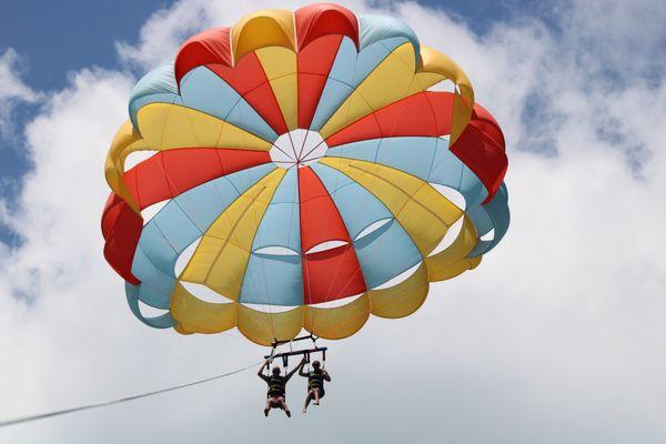 Parasail Middle Keys