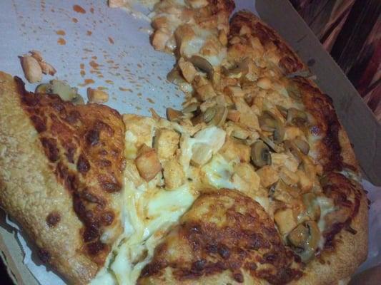 Buffalo chicken with mushrooms X-large pan pizza! Delicious!