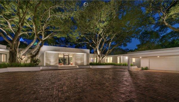 Outdoor Living 4 Less