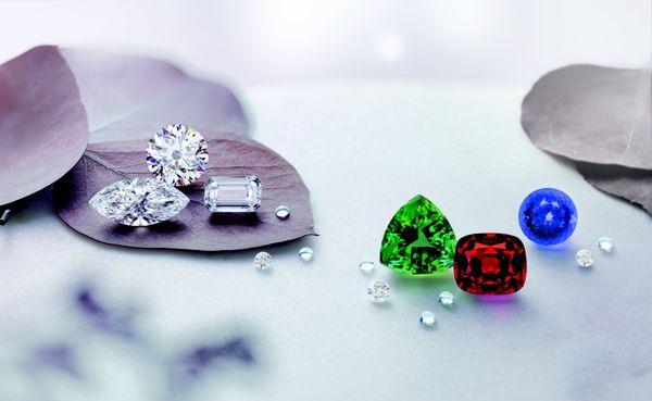 Shop from our large selection of loose and set GIA certified diamonds and gemstones in all shapes, sizes, and price points.