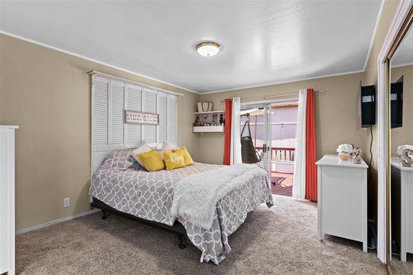 Santino Muscardin - Compass real estate