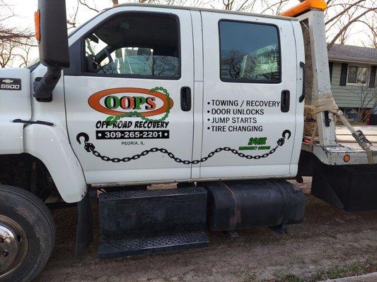 Oops Towing and Off Road Recovery