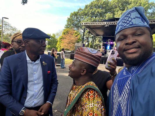 Solo Band Talking Drummer