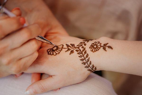 Henna tattoo