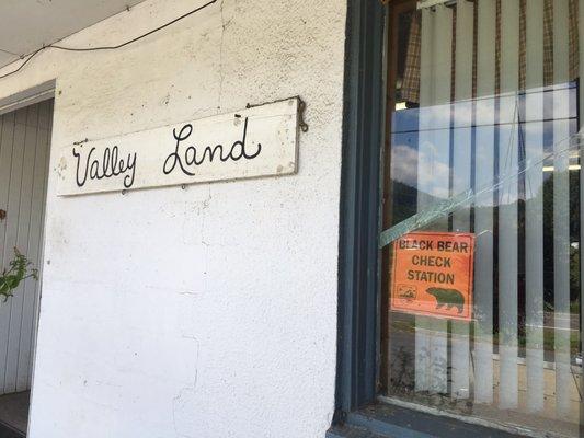 Valley Land Hardware Convenience Store