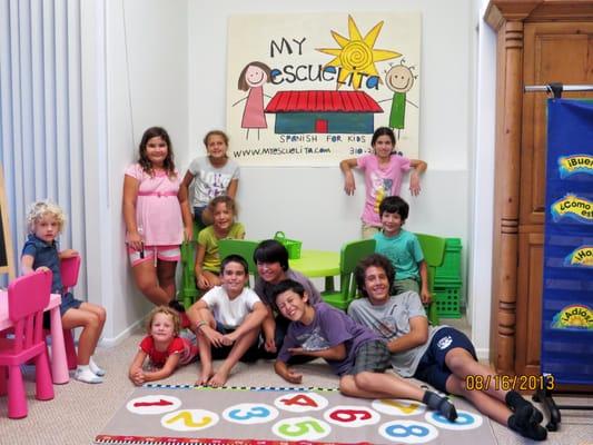 My Escuelita: Spanish For Kids