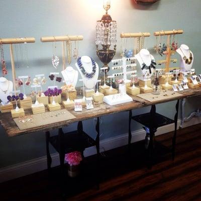 Jewelry Bar