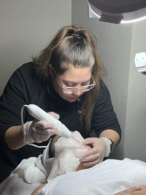 The high frequency facial is used to treat and prevent stubborn acne, reduce the appearance of fine lines and wrinkles.