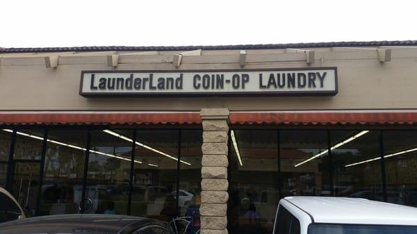Bob's Laundromat