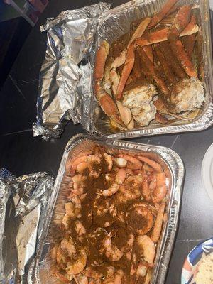 3 pounds of shrimp and 3 pounds of crab legs