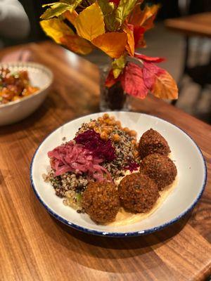 Junction Bistro Bar and Bakery