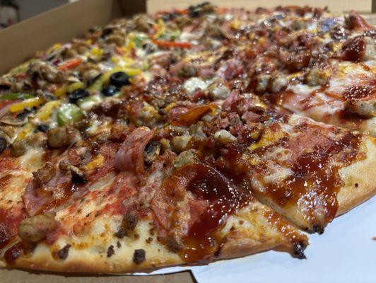 Half-Gourmet: Big Don's Meats (with BBQ sauce) / Carl's King