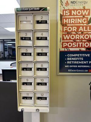 Dickinson - Theodore Roosevelt Regional Airport (DIK)