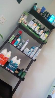 17th Street Salon
Poducts