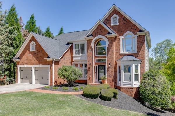 Robin Trammell - RE/MAX Center