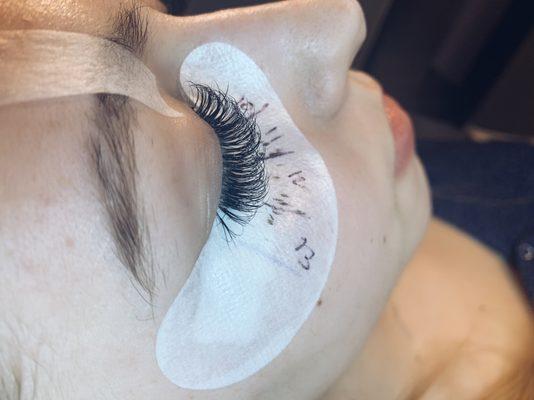 Volume Lash Extensions. Fuller and dramatic look.