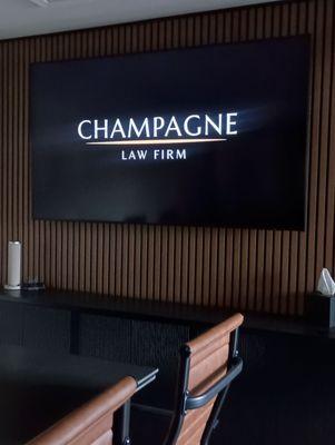 This office has several conference rooms.