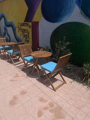 Backstreet Books And Cafe