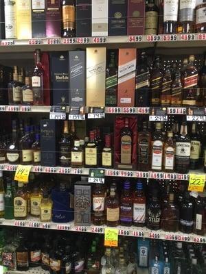 Ramona Lisa Liquor & Cigar