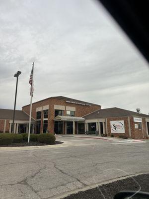 The entrance for the clinic.