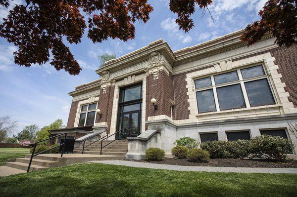Evansville Vanderburgh Public Library