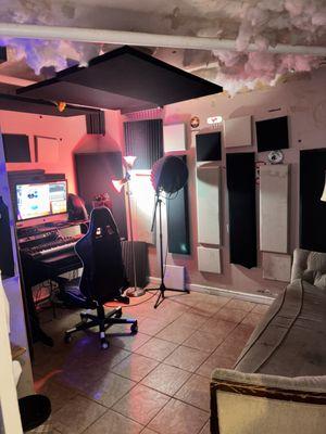 V2 Recording Studio