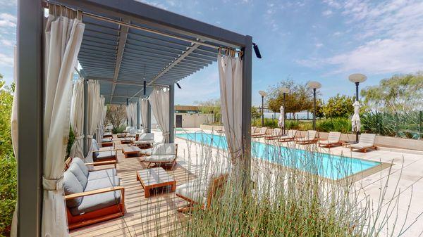 Take your living outdoors. California lifestyle