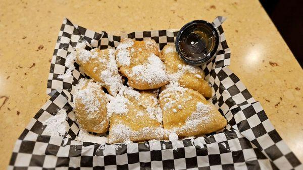Small Beignet w/ caramel