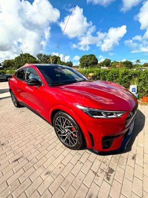 Sebben Signature Detail