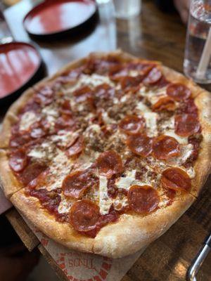 Tino’s Artisan Pizza