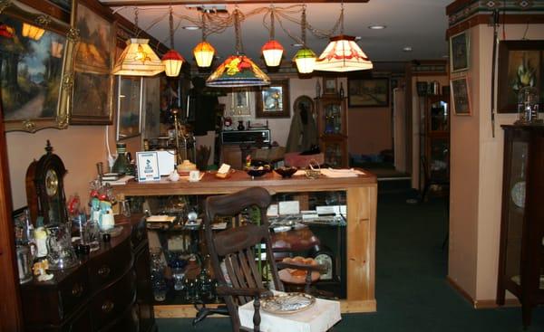 Side By Side Antiques