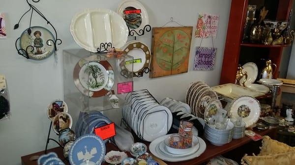 Clean...Clean...Clean...neatly displayed