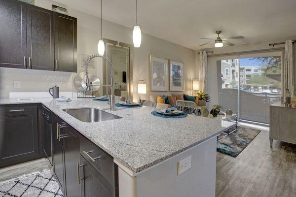 Luxe Scottsdale Apartments