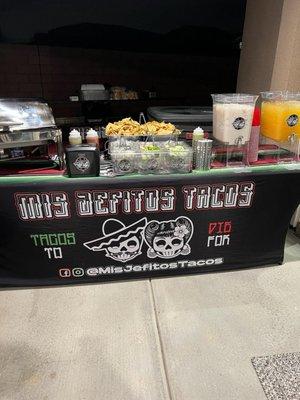 Mis Jefitos Tacos